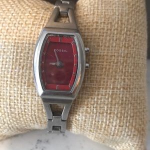 Fossil women’s watch👗
